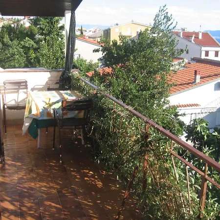 In 5478 Apartment Crikvenica